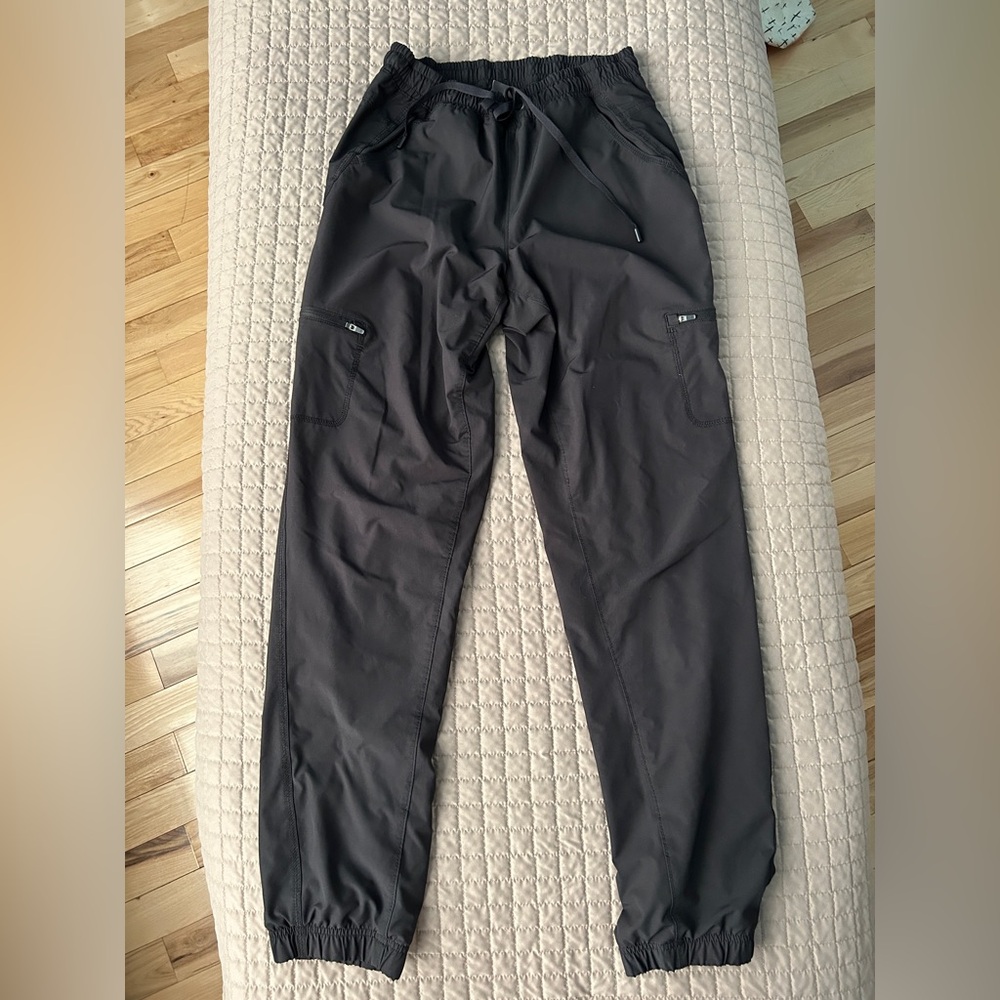 Eddie Bauer Women’s Fleece Lined Jogger Size 4